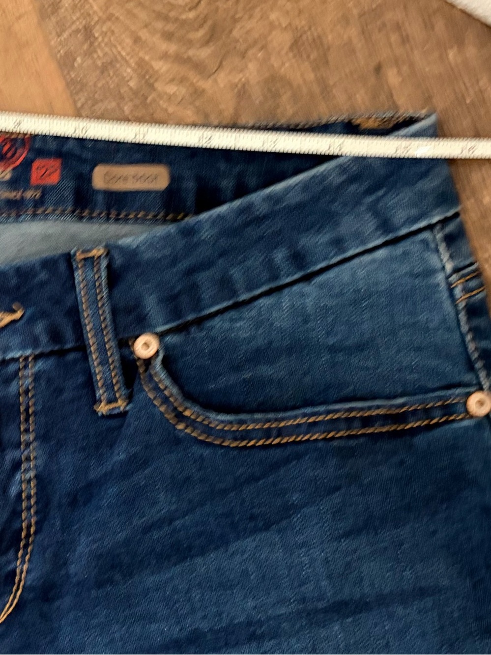 Faded Glory Blue Flare Jeans - Picture 6 of 7